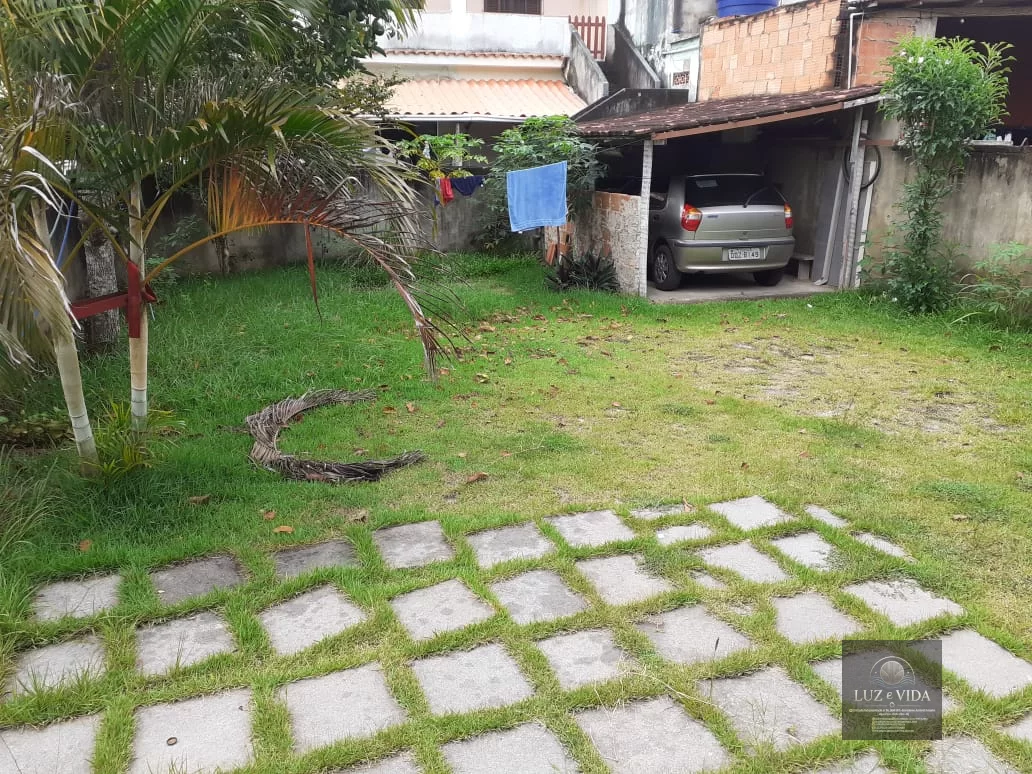 Venda de uma casa completa inclusa uma loja e kitnet!