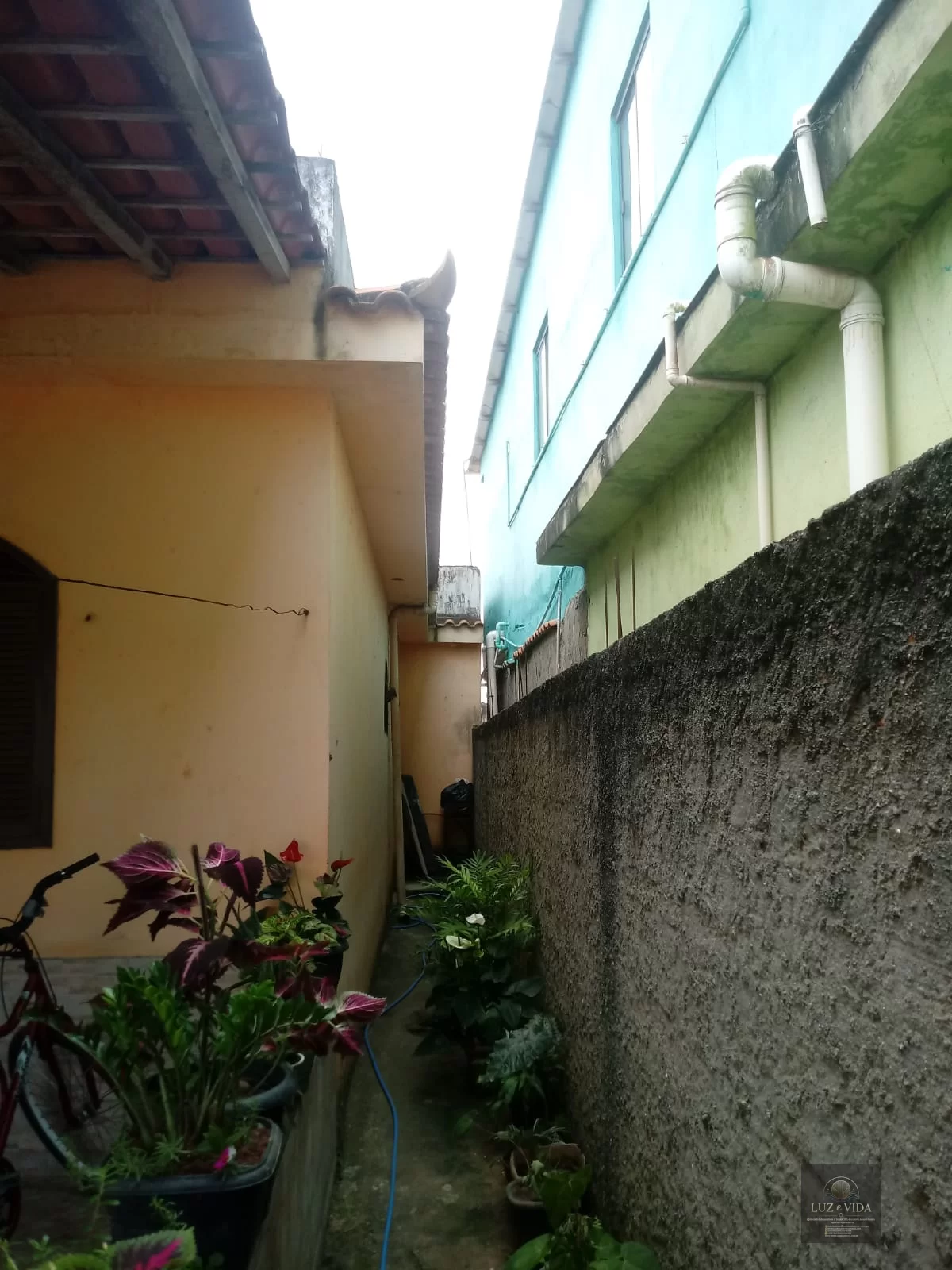 Casa a venda um ótimo imóvel para morar, próximo ao UPA