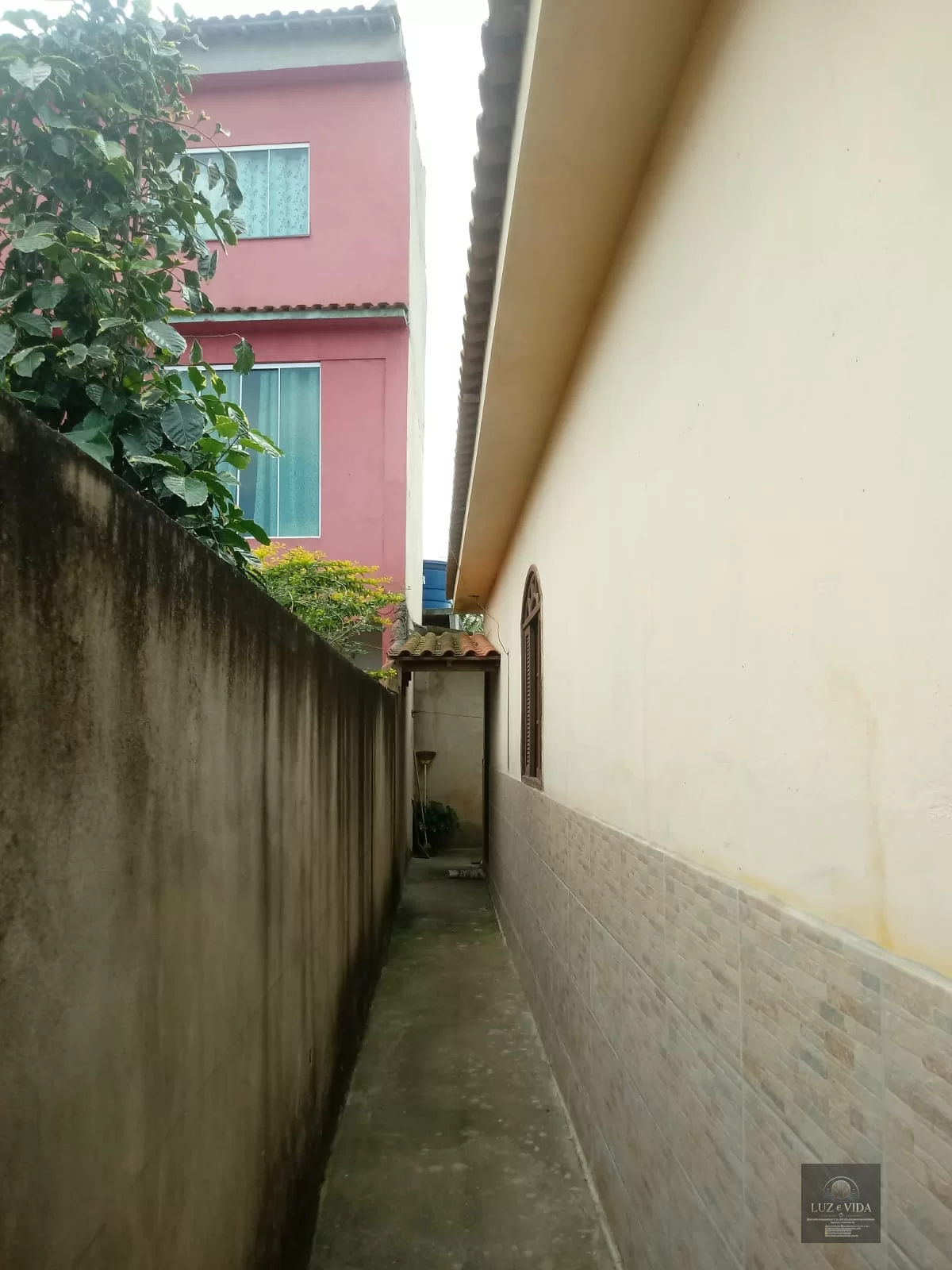 Casa a venda um ótimo imóvel para morar, próximo ao UPA