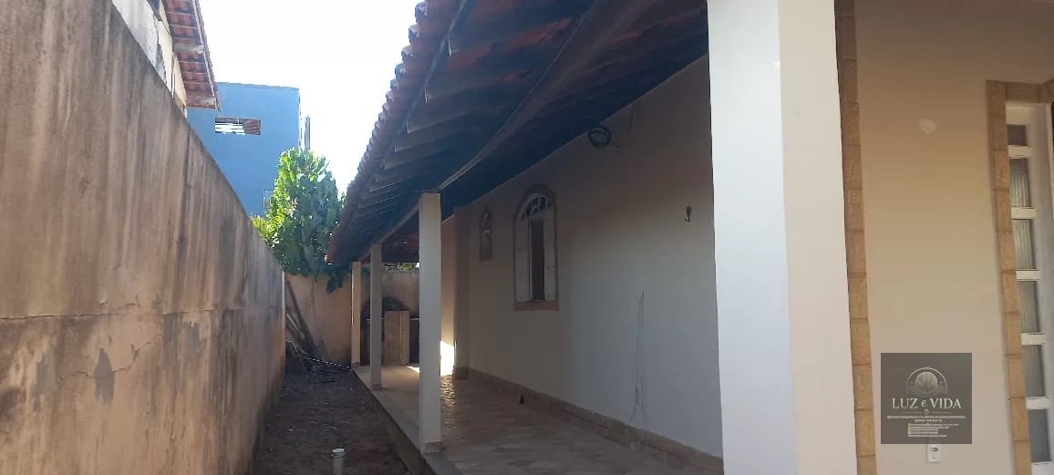 Casa à venda na rua Surubi em Aquarius