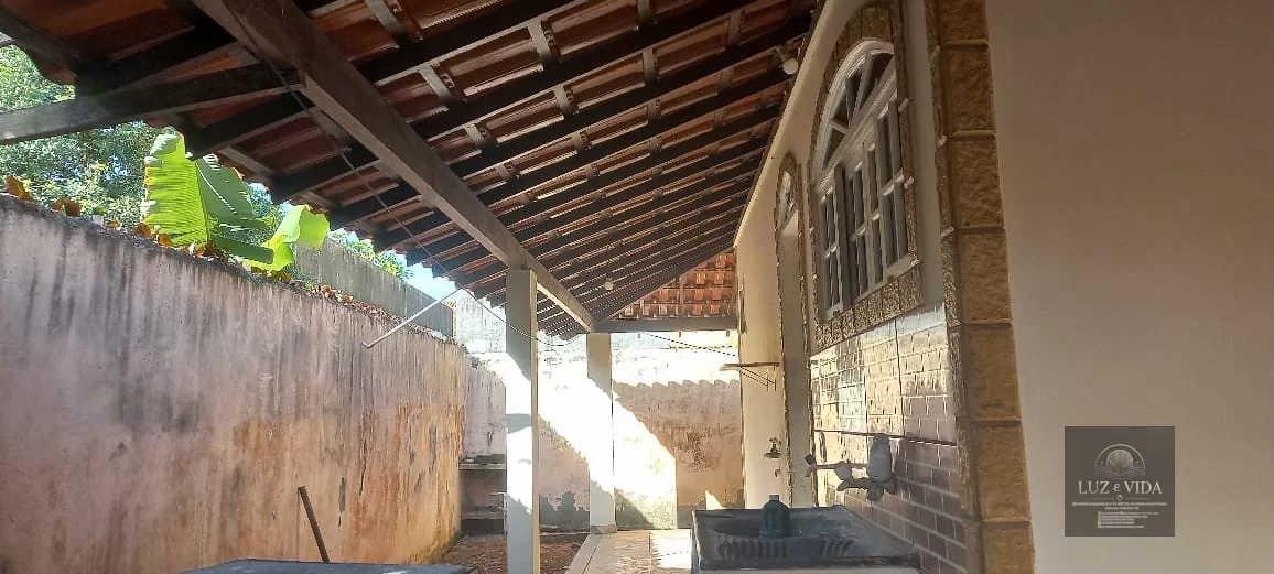 Casa à venda na rua Surubi em Aquarius