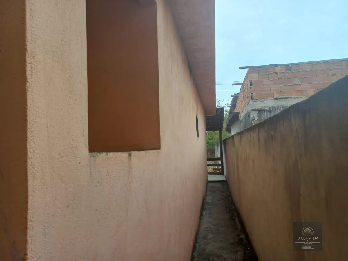 Casa para aluguel, com uma boa metragem