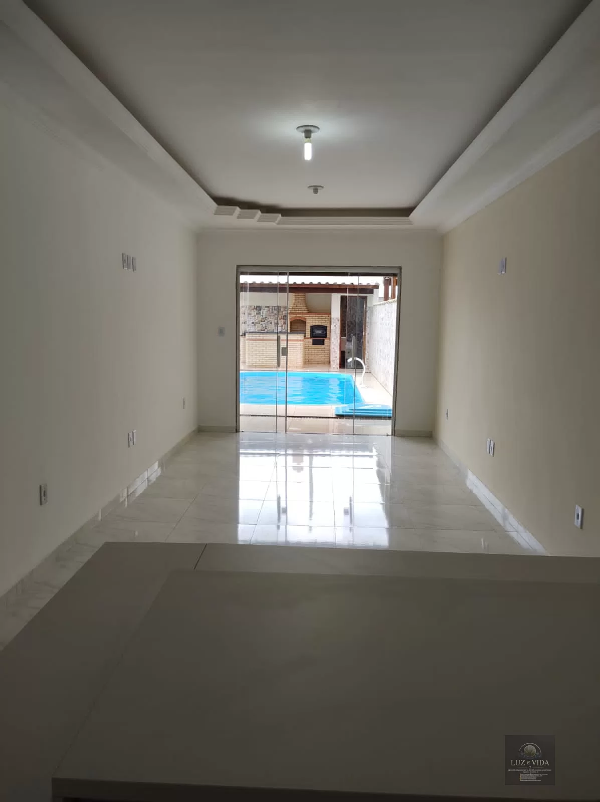 Casa à Venda Condomínio