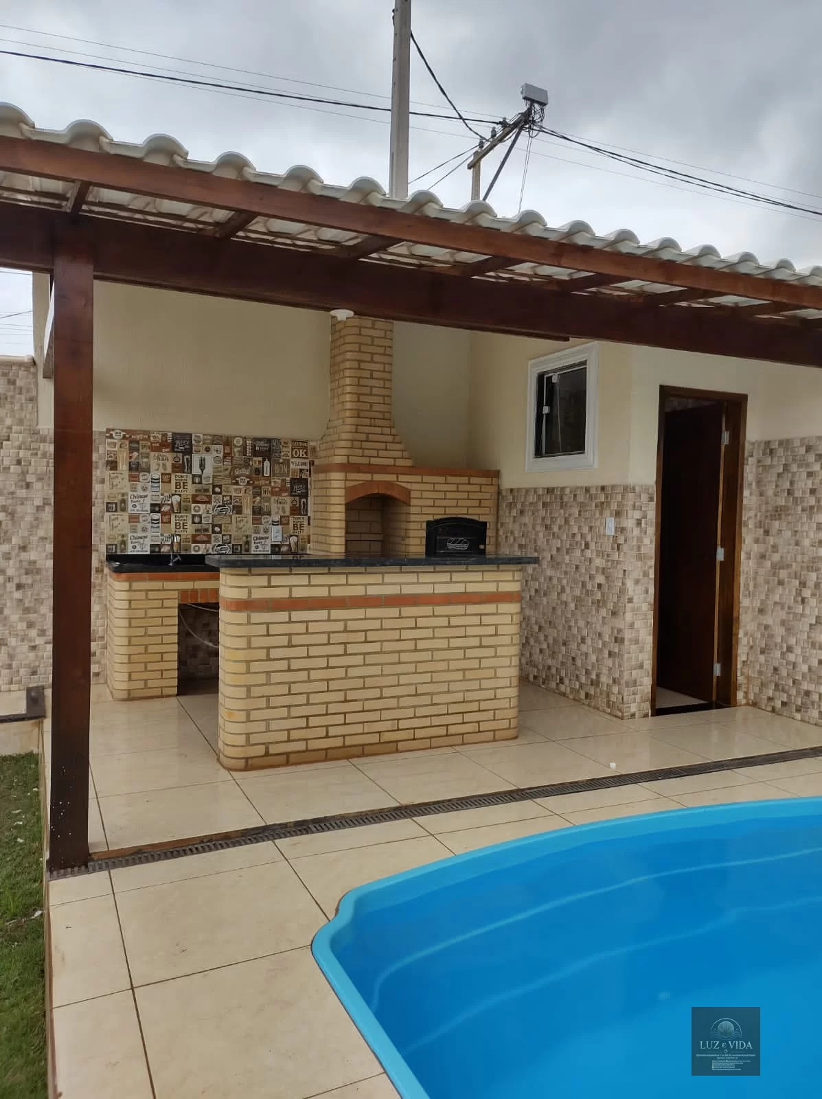 Casa à Venda Condomínio