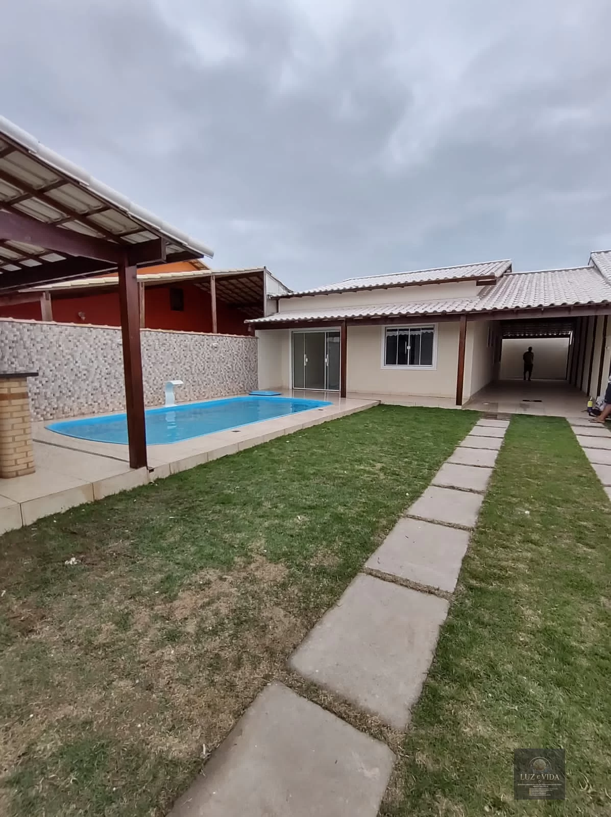 Casa à Venda Condomínio