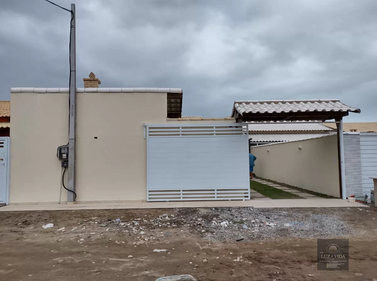 Casa à Venda Condomínio