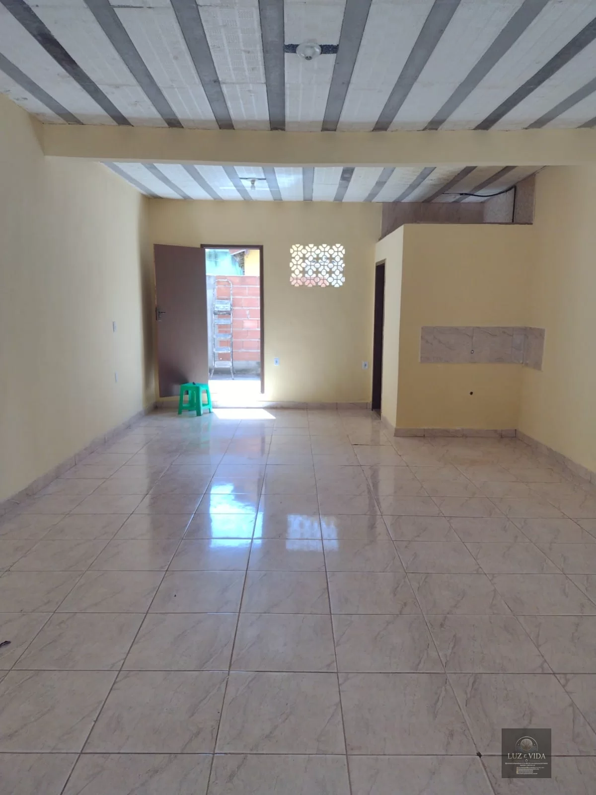 Loja e imóvel a venda