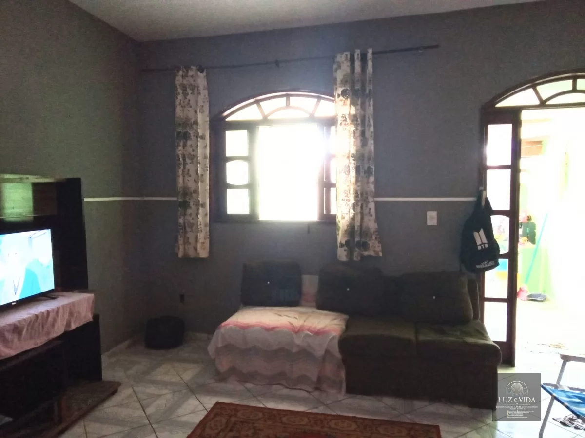 Casa a venda um ótimo imóvel para morar