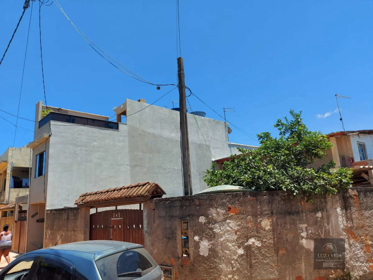  Casa a venda um ótimo imóvel para morar