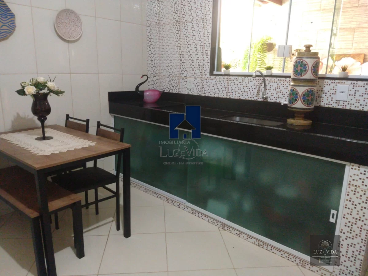 Casa duplex à venda