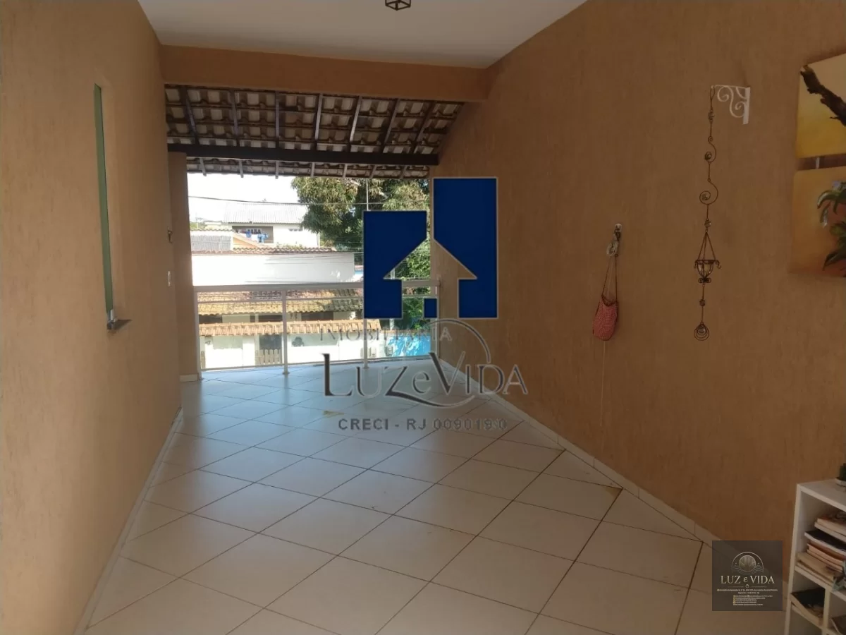 Casa duplex à venda