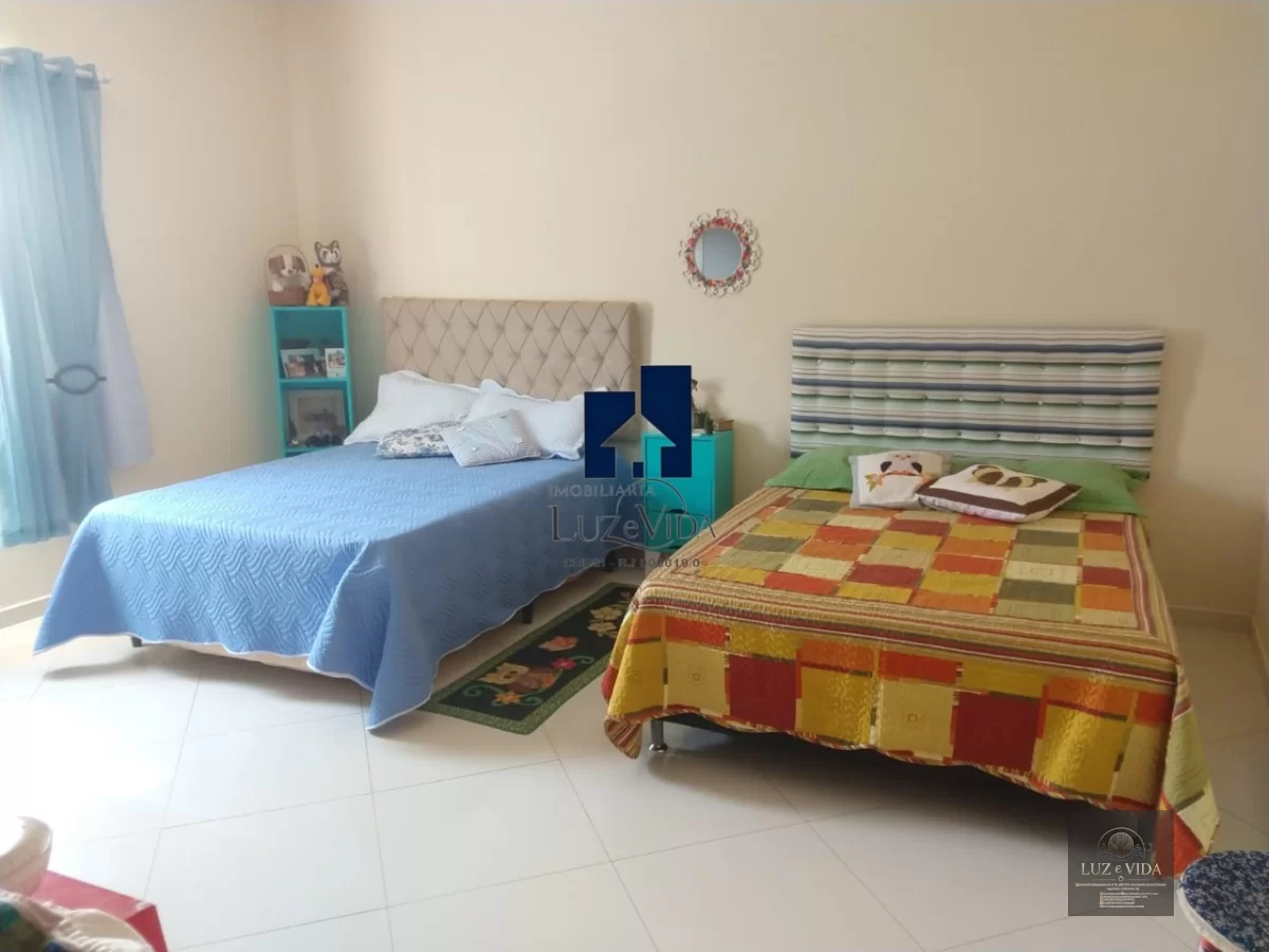 Casa duplex à venda