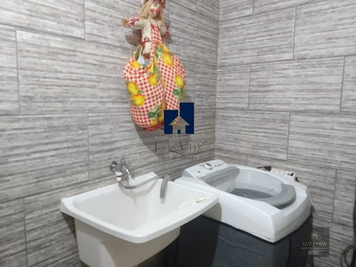 Casa duplex à venda