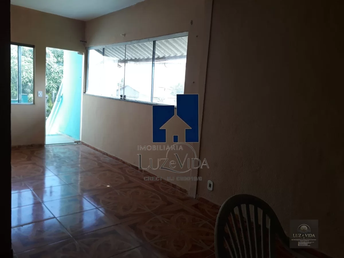 Belíssima casa localizada na Rua São Sebastião em Unamar - Cabo Frio