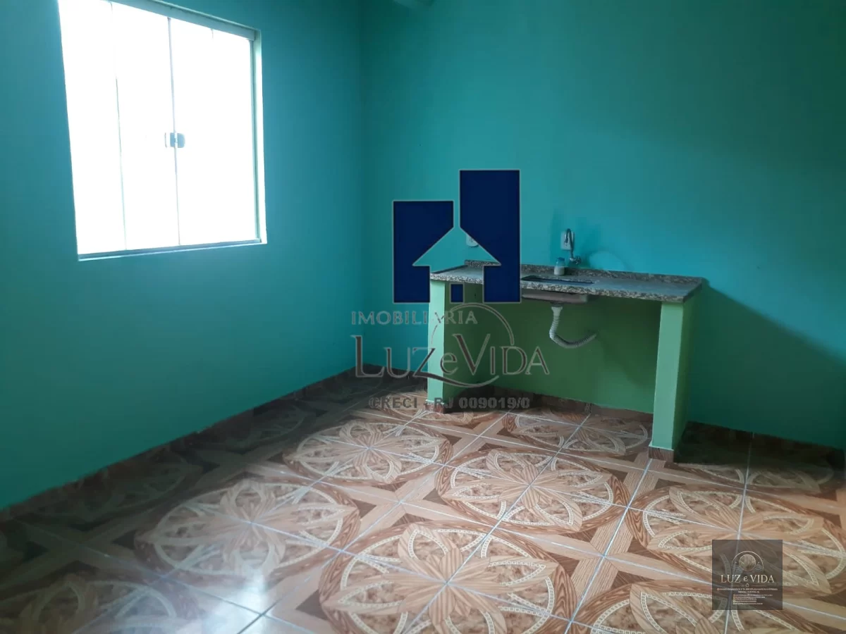 Belíssima casa localizada na Rua São Sebastião em Unamar - Cabo Frio