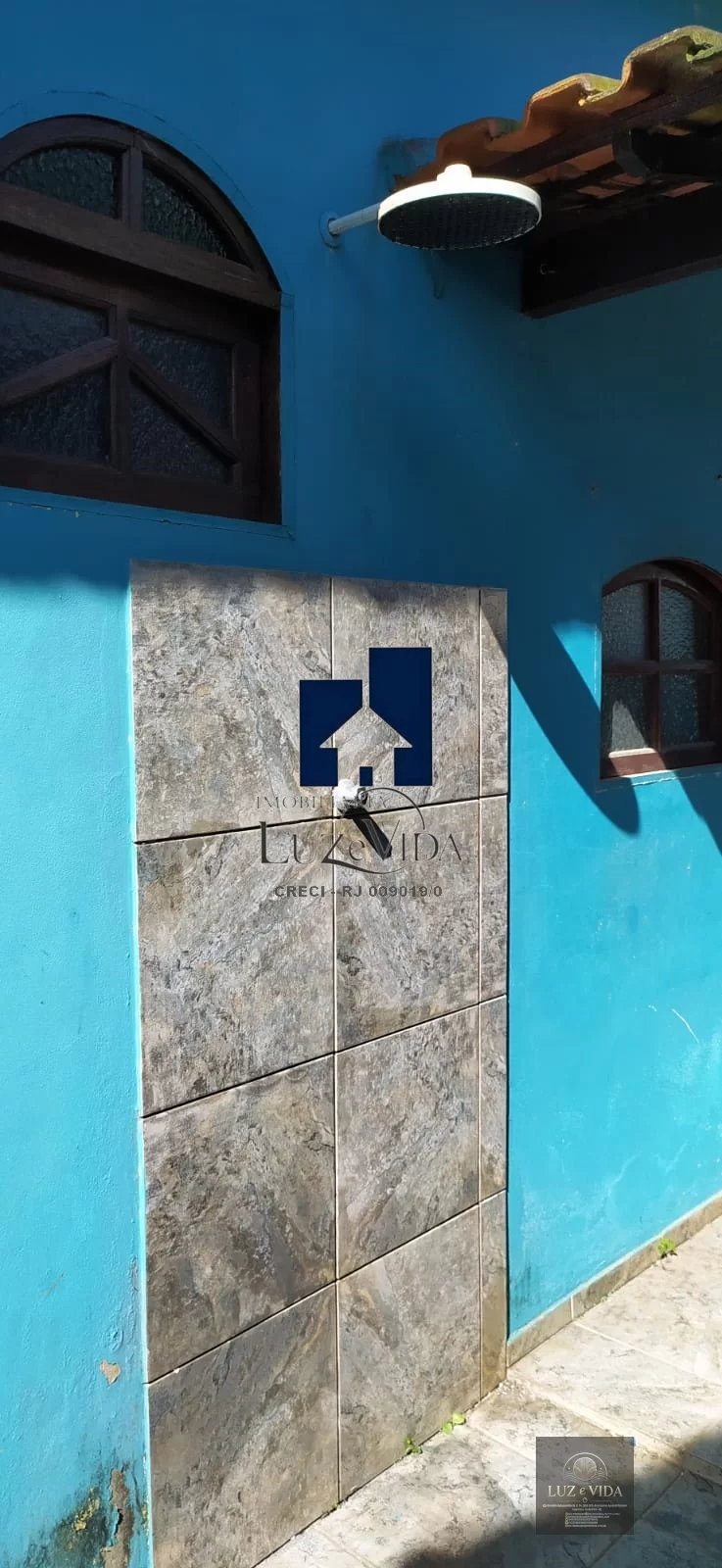 Belíssima casa dentro do condomínio Sol e Mar 