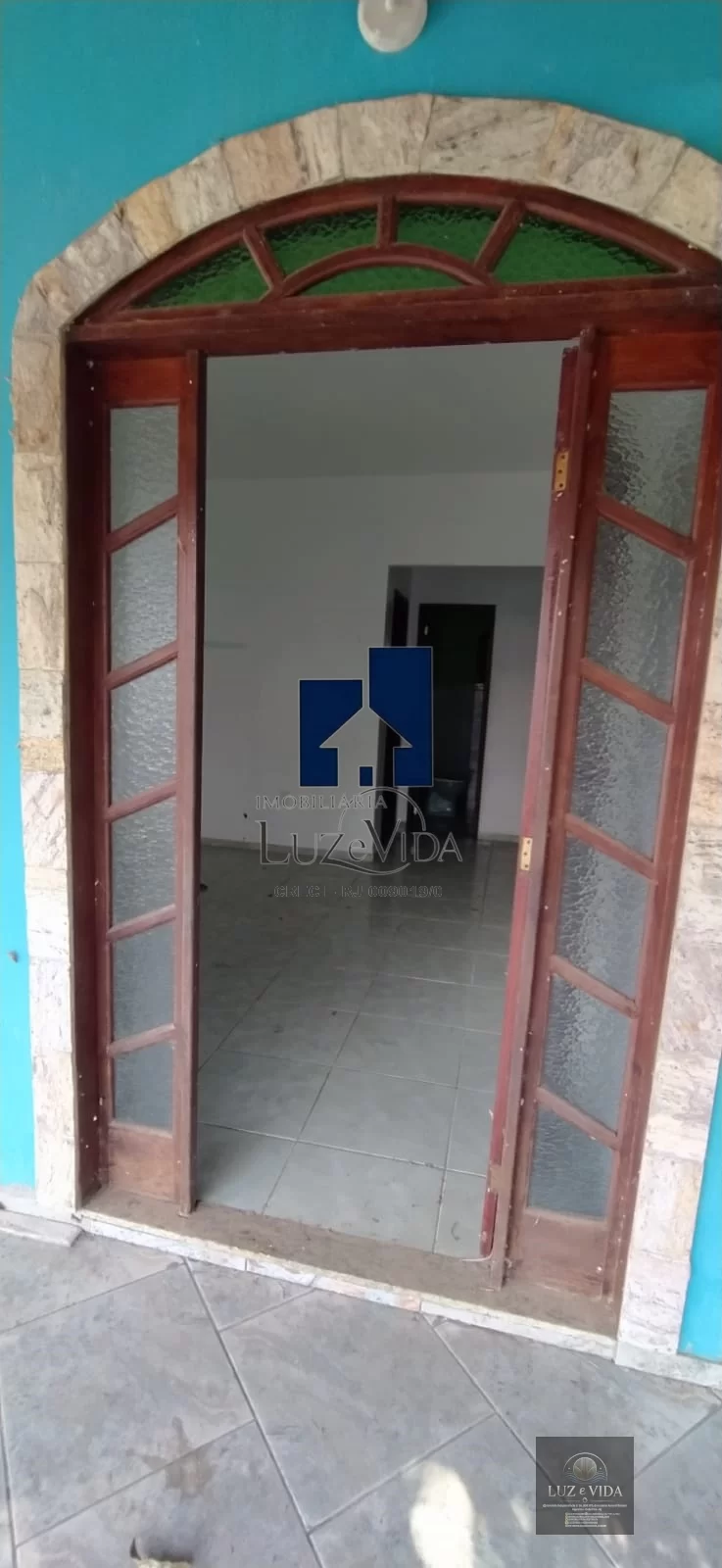 Belíssima casa dentro do condomínio Sol e Mar 