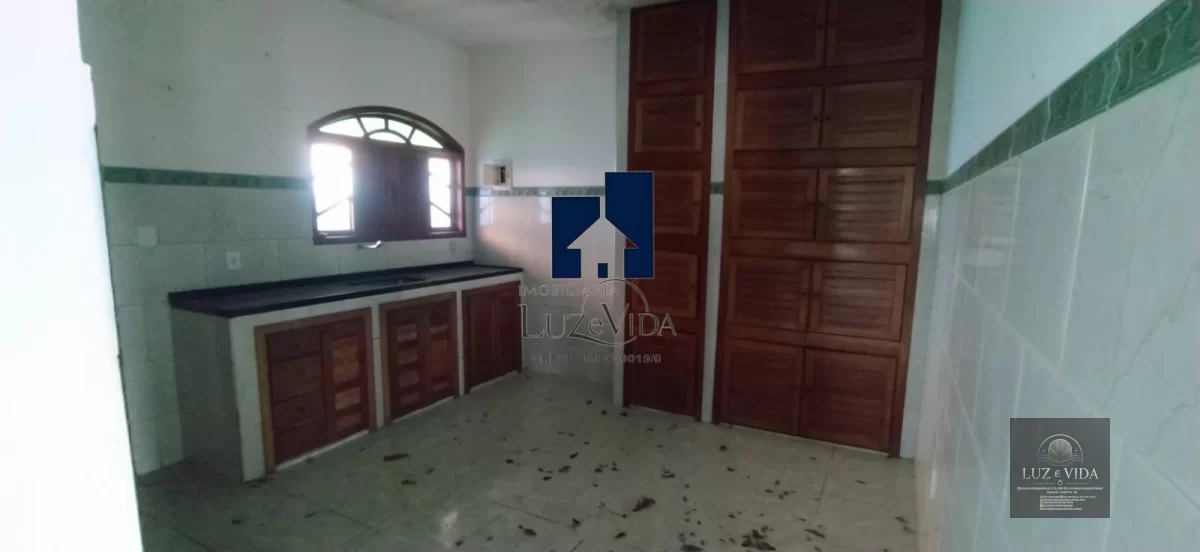 Belíssima casa dentro do condomínio Sol e Mar 