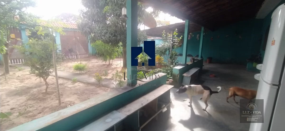 BELÍSSIMA CASA COMPOSTA