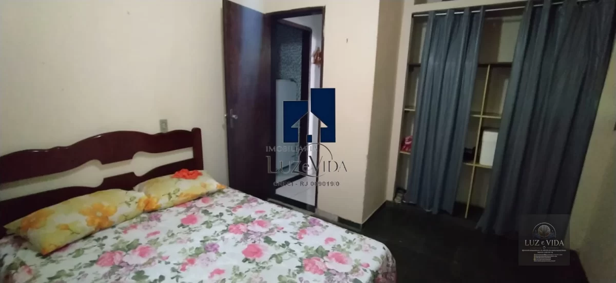 BELÍSSIMA CASA COMPOSTA