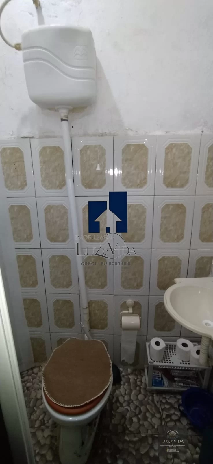 BELÍSSIMA CASA COMPOSTA