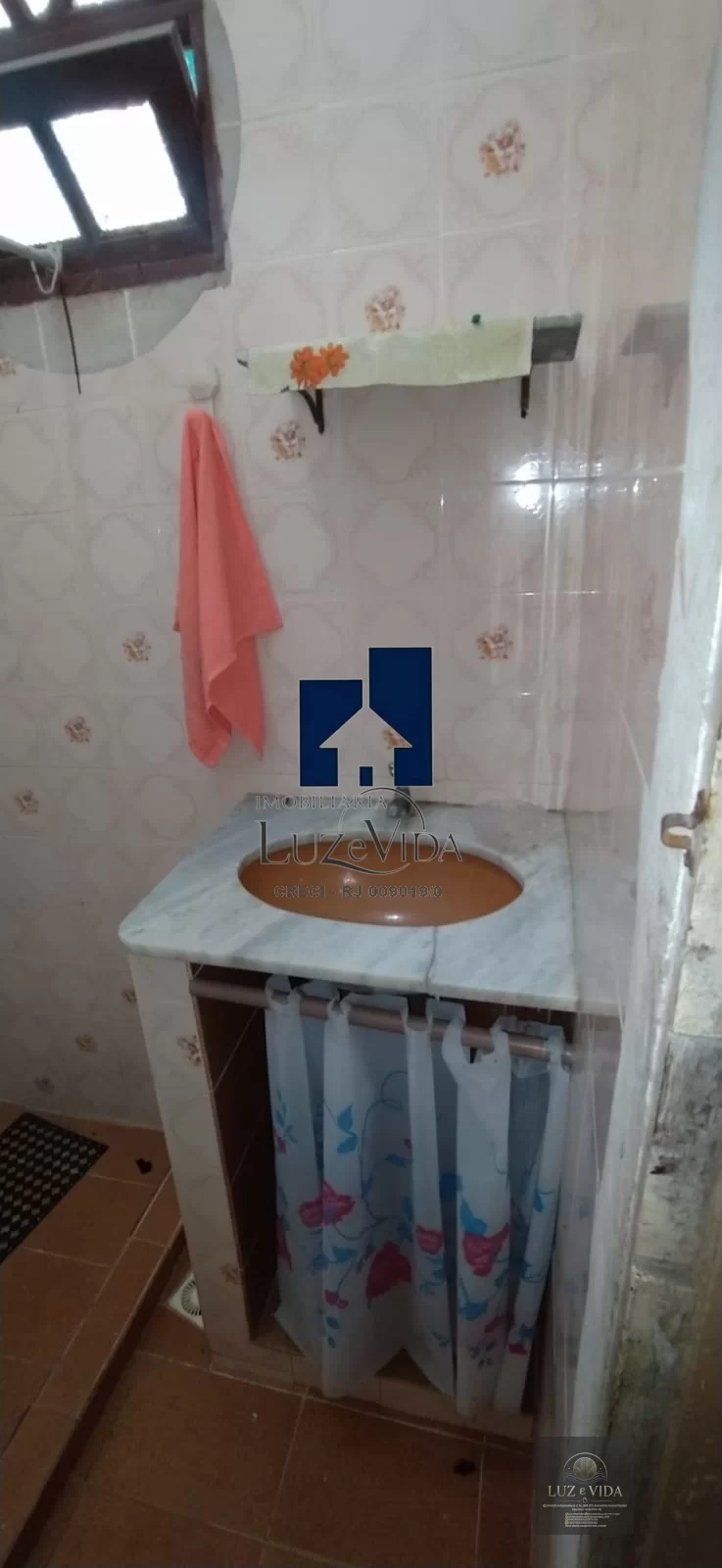 BELÍSSIMA CASA COMPOSTA