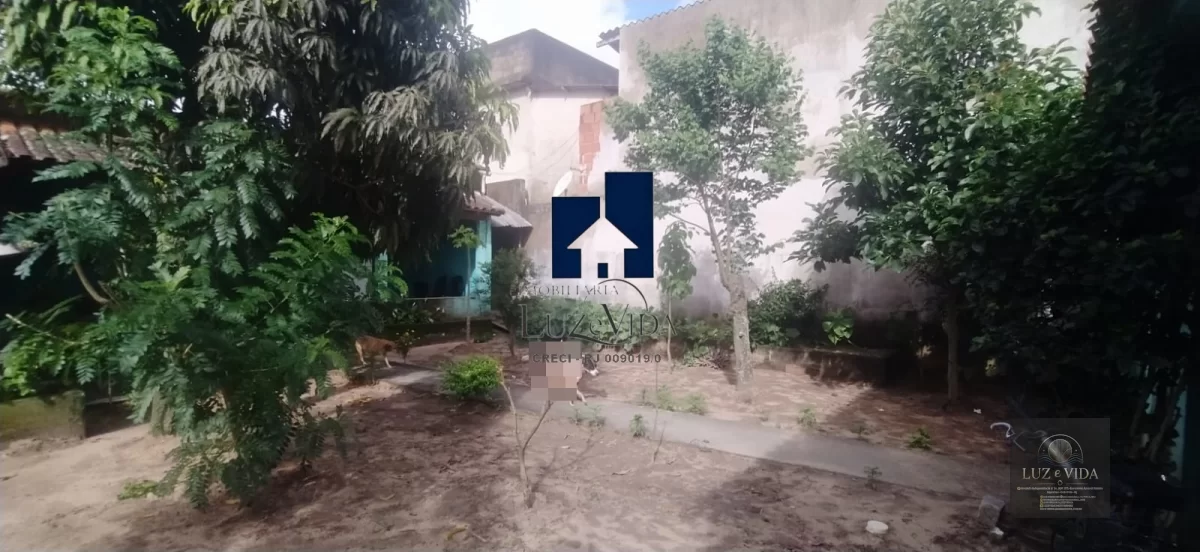 BELÍSSIMA CASA COMPOSTA