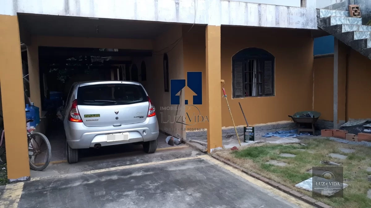 Belíssima casa localizada na Rua Marquês de Abrantes em Tamoios