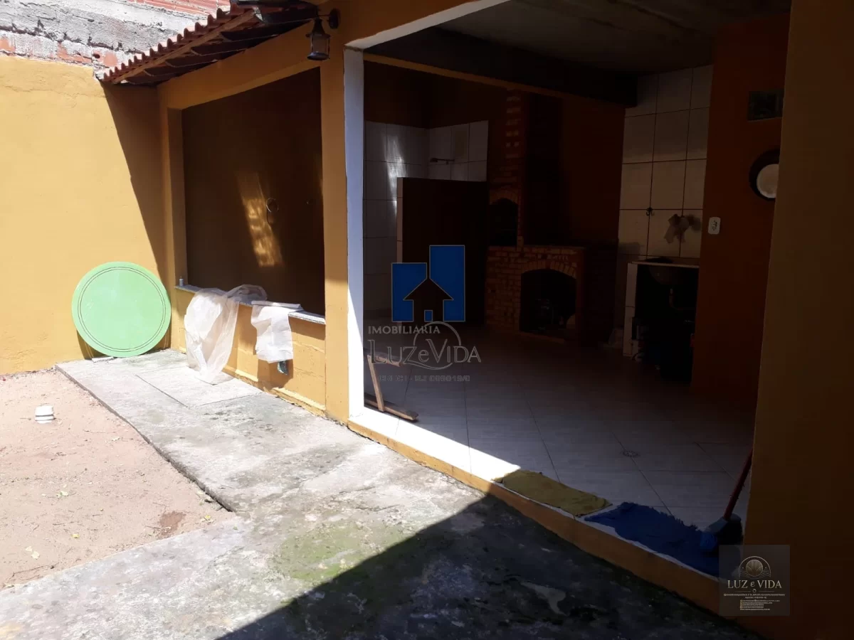 Belíssima casa localizada na Rua Marquês de Abrantes em Tamoios