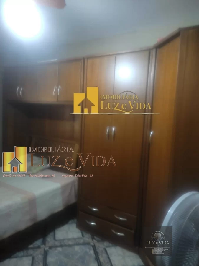 Belíssima casa Localizada na 