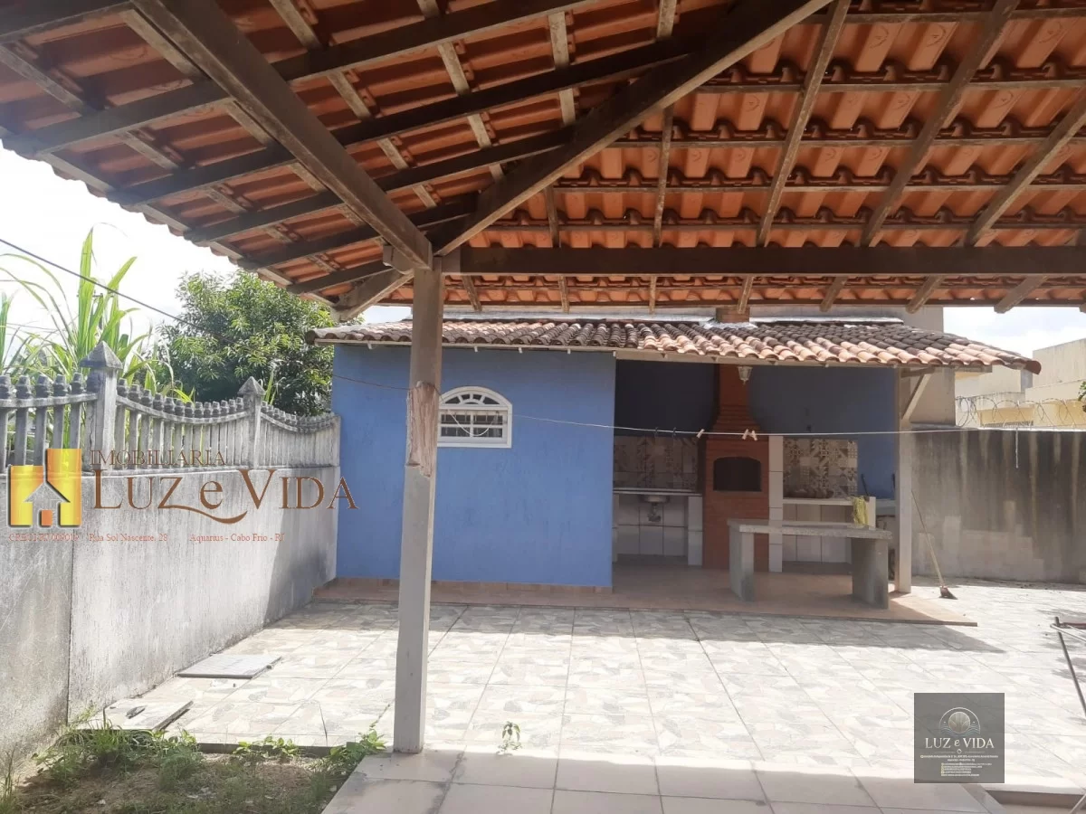 Casa à Venda
